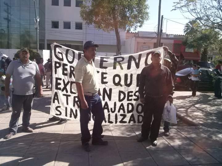 Se manifiestan mineros en Gómez Palacio