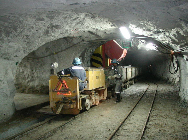 580243
