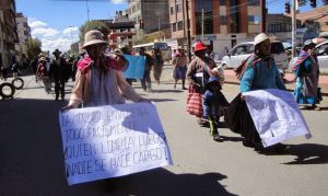HERMANAS_MARCHA_REGANTES_E-300×179